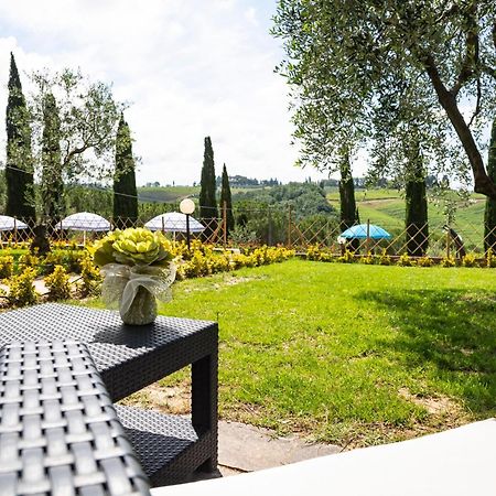 Il Pucchio Apartment Черталдо Екстериор снимка
