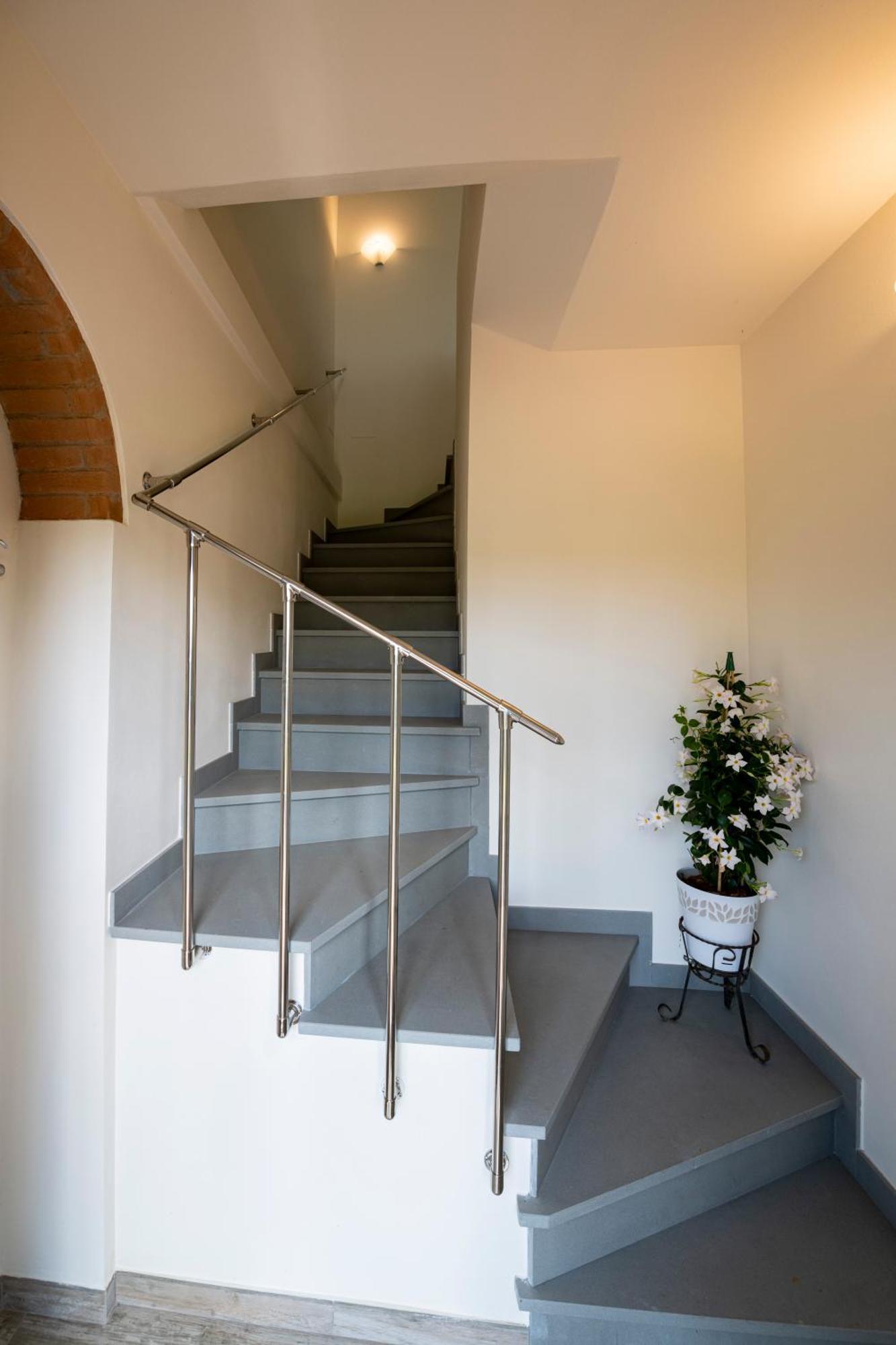 Il Pucchio Apartment Черталдо Екстериор снимка