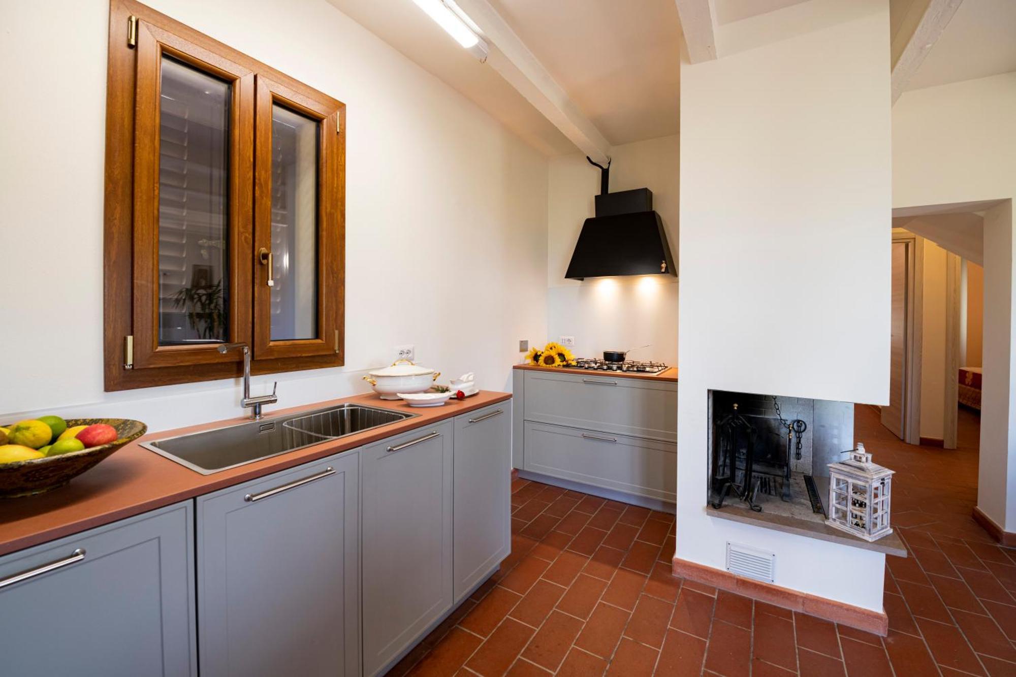 Il Pucchio Apartment Черталдо Екстериор снимка